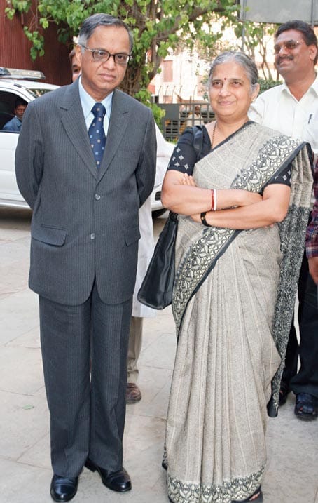 Neeru Deshpandy with her Husband
